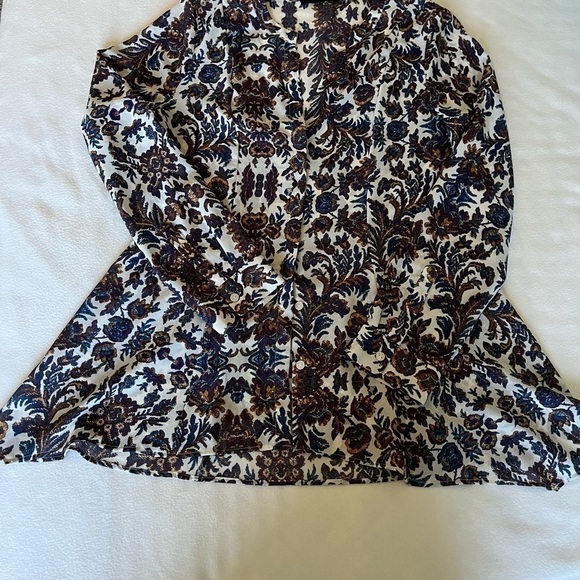 Sanctuary Long Sleeve Hidden Button Closure Blouse Size Large Office Career - Picture 8 of 9